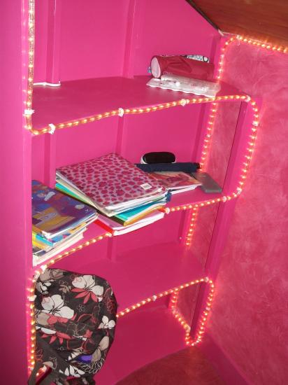 étagère de rangement du dressing